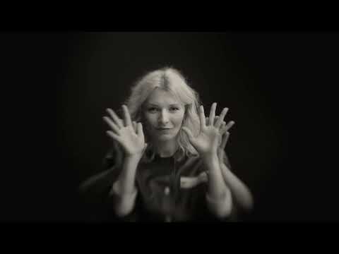 Mela Koteluk - Jestem stąd [Official Lyric Video]