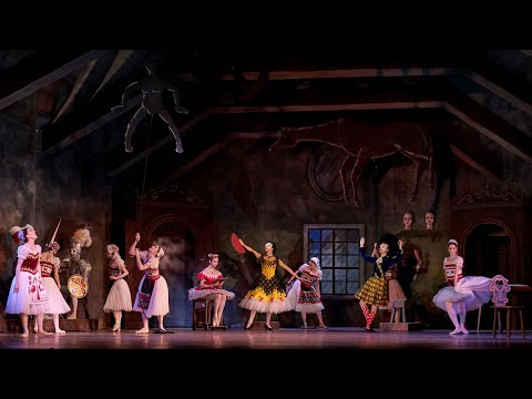 Coppélia Act II – Mechanical Dolls (Marianela Nuñez; The Royal Ballet)