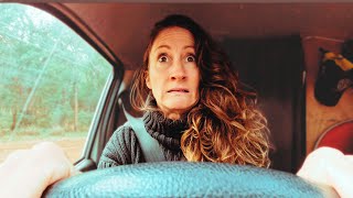 Will I Be Able To Get Out Of This Campground?! Draftys Campground | Van Life Australia