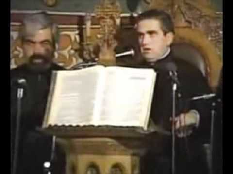 Theodoros Vassilikos-Sf. Liturghie video - Sfinte Dumnezeule