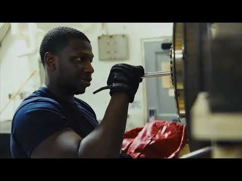 Navy Aviation Maintenance Duty Officer: Mastering Aircraft and Teams