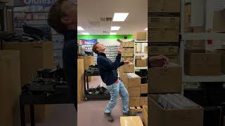 Download lagu Shipping Raul's Playstation 2 Slim mp3 Download lagu Shipping Raul's Playstation 2 Slim mp3