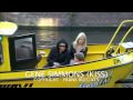 GENE SIMMONS KISS SHANNON TWEED PLAYBOY PLAYMATE MET TAXIBOOT NAAR HET ANNEFRANKHUIS