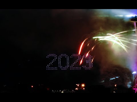 2023 01 01 NYE time flies version