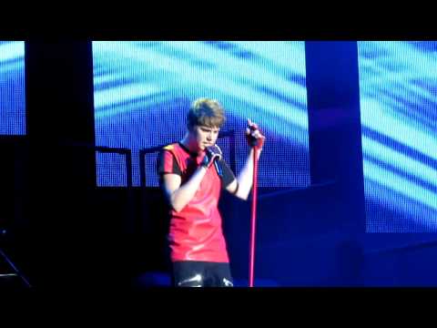 That Should Be Me-Justin Bieber Mexico 1 Oct.