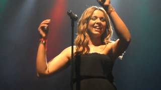 Chimène Badi Down by the riverside