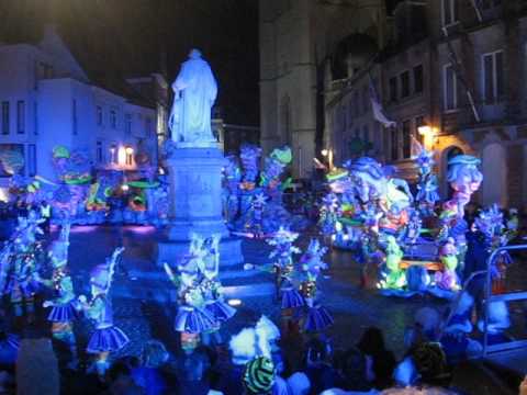 De Vrie Kadeikes Show 2013 Carnaval Halle