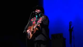 Raul Malo of The Mavericks sings &quot;Siboney&quot; in Baton Rouge