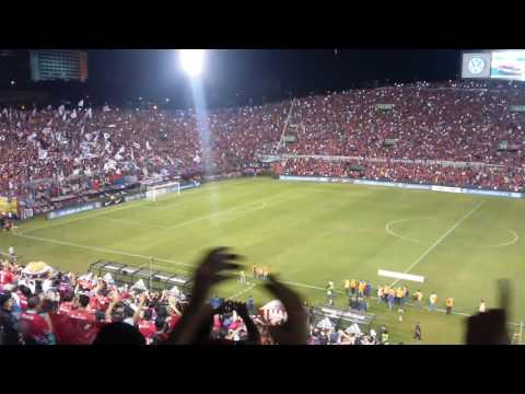 "Cerro Porteño 2 - 0 Ind. de Medellin Sudamericana 2016 4tos de final vuelta recibimiento al Ciclón" Barra: La Plaza y Comando • Club: Cerro Porteño • País: Paraguay