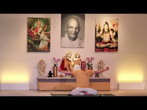 Yogastunde Mittelstufe "Ankommensstunde" mit Adrian - Yoga Vidya Live,  25.03.2022, 17:00 Uhr