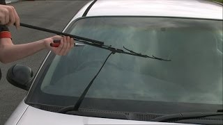 How to - Fitting Wiper Blades & Arms // Supercheap Auto