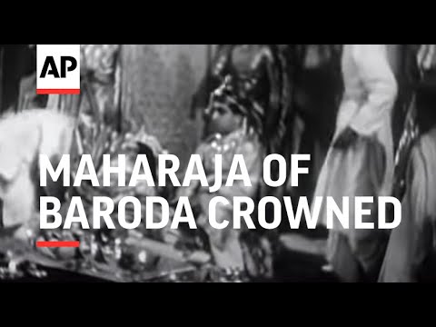 Maharaja of Baroda Crowned (1939) (Baroda)