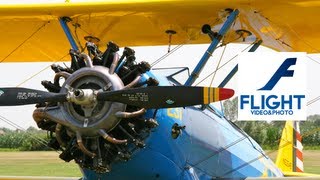 preview picture of video 'Historical Aircraft: Boeing Stearman PT-17 Display'
