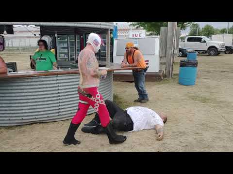 (LMDLL) Love Machine & Brian Blade vs Recycler & Hillbilly Bubbles w/ Reverend Wombat