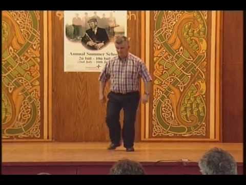 Clare battering steps / Aidan Vaughan