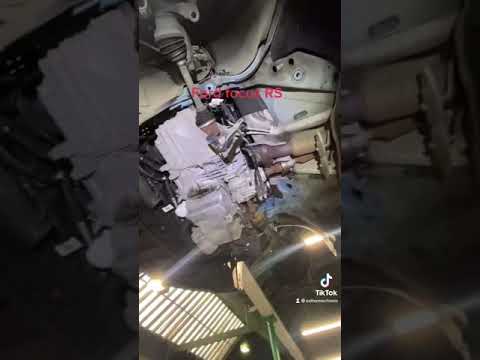 Ford Focus RS clutch replacement