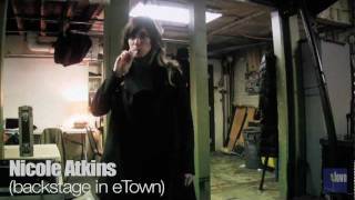 Nicole Atkins - &quot;My Baby Don&#39;t Lie&quot; (eTown webisode 155)