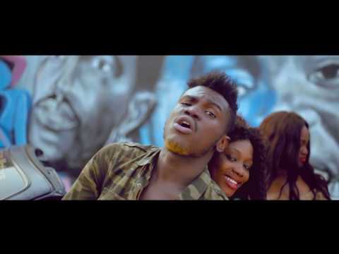 ARIEL SHENEY çA COULE clip officiel