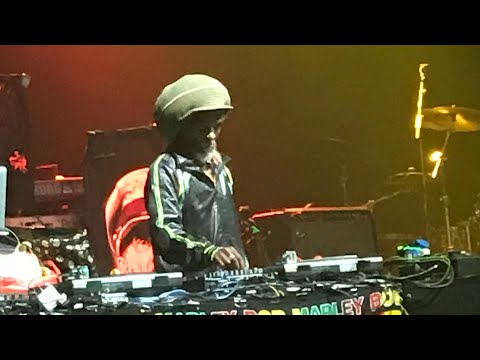 Jah shaka meet Twinkle Brothers￼ @theO2 ￼ Exclusive￼ Eastern vibration￼