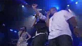 Nelly Furtado ft. Timbaland- Give It To Me (Official Video)