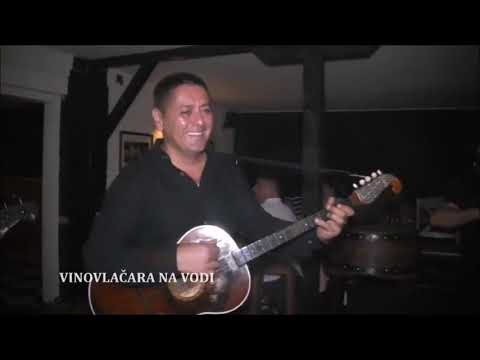 Zora u Vinovlacari na vodi