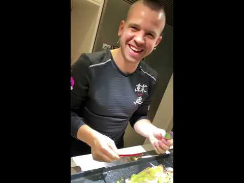 David Muñoz (Dabiz Muñoz) - Lubina a la brasa SIN brasa con gazpacho de piparras - DiverXO #athome