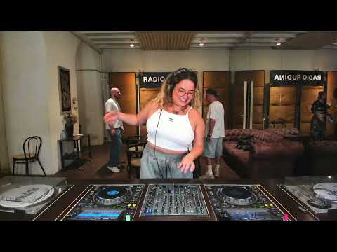 DJ Schnake - 2much | Radio Rudina