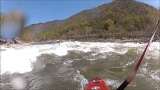 preview picture of video 'Keeney's-New River Gorge 4/27/14 Aprox 4.75ft'