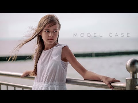 Model case Eva Poluh 