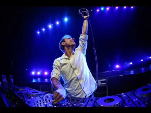 Armin Van Buuren - Love You More (Feat Racoon)