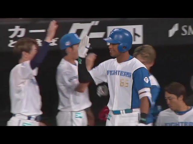 【6回裏】流した打球は伸びていった!! ファイターズ・万波中正 11球団制覇となる勝ち越しソロホームラン!! 2024年6月16日 北海道日本ハムファイターズ 対 読売ジャイアンツ