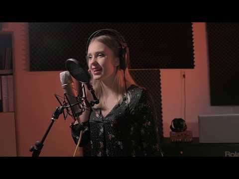 Petra Benediktyová - All I Want For Christmas Is You (Mariah Carey cover)