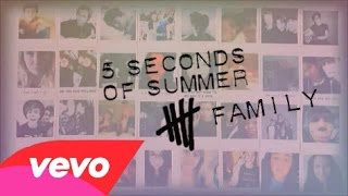 5 Seconds Of Summer ft 5SOSFAM - Tomorrow Never Dies (Lyric Video)