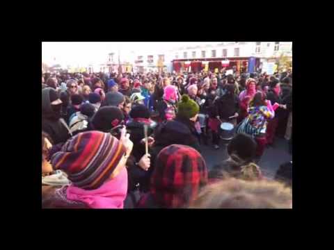 Blokada przemarszu skrajnej prawicy! 11.11.11 Warszawa!!! Muzyka: Miraho+1000+Dies+Dj Feel-X !!!