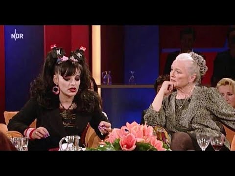 NINA HAGEN 2004 Nina talks about her "masturbation" scandal GERMAN TV #ninahagen