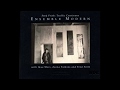 Fred Frith & Ensemble Modern – Lourdement Gai