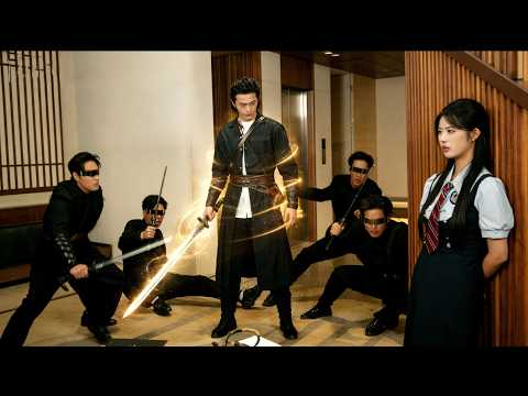 【全集】飛昇仙界三萬年，我早已成大羅金仙，橫掃諸天無敵！醉酒御劍救地球，意外重生回到大學時代！剛回來就撞見惡人圍攻美女母女，圖謀家產，我化身超強貼身保鏢，護美虐渣，一路逆襲震驚世人！#短劇