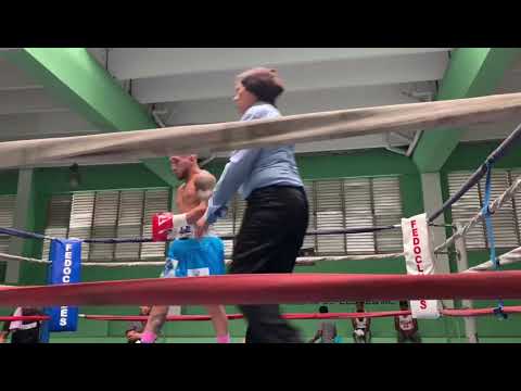 Alberto Palmetta GKO en Rep. Dominicana, por título Fedecaribe AMB welter, en 2019