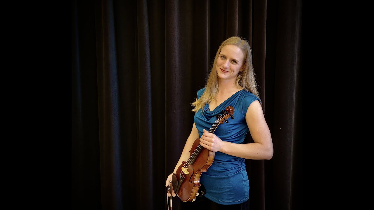 Hire Erin Drumheller violinist Violinist in Montreal, Quebec