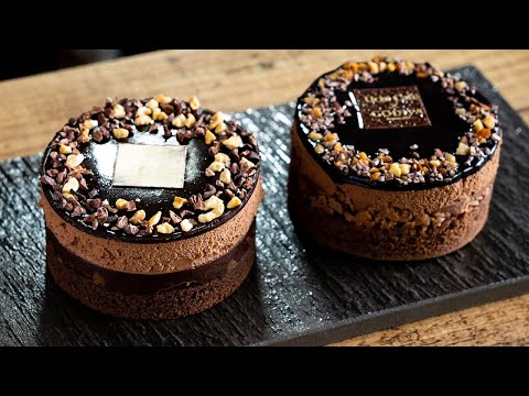 Christmas chocolate cake "Petit Noël Chocolat" Homage to convenience store cakes