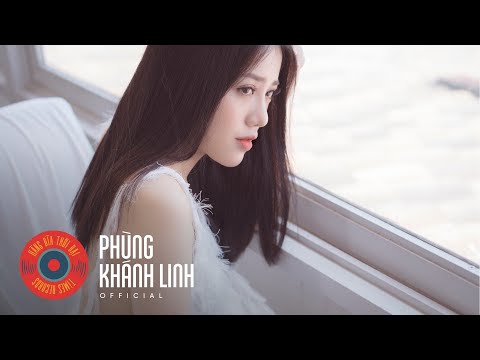 Trên ô cửa máy bay - Phùng Khánh Linh