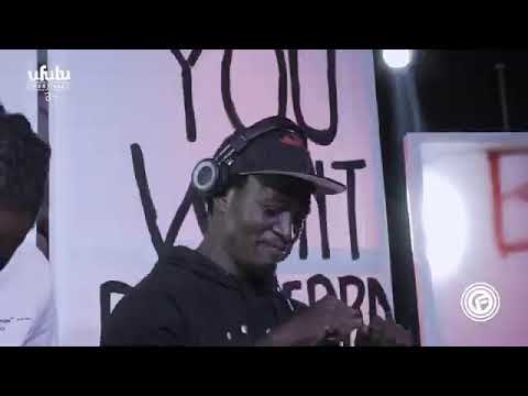 watch Malawi's top DJs,Dj Reubie and Vj Ice playing back to back  at Ufulu festival
