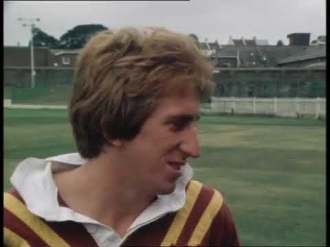 1977 Battle for top half Raudonikis v Mortimer