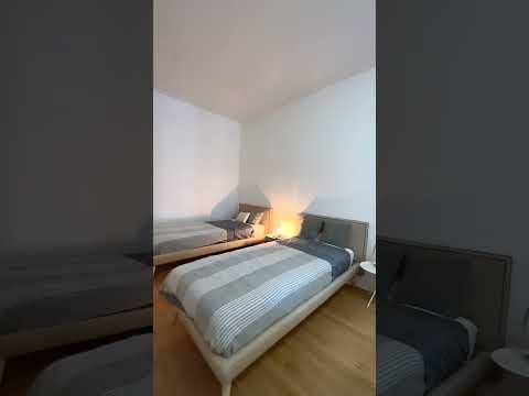 Apartamento novo com varanda na Rua Girona, em Barcelona