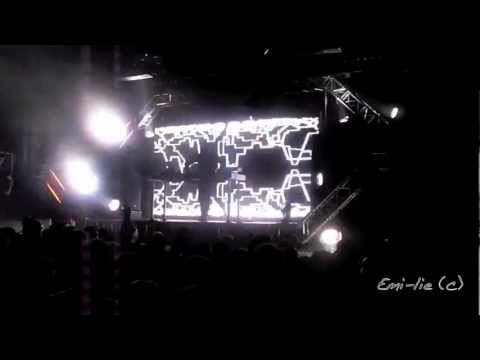 Kill Everybody - Skrillex @ La Machine - 17.11.11