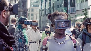 In 2045, Creator of a Virtual World Dies Leaving His Fortune Hidden Inside For Whoever Finds it