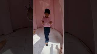 Download lagu Ainun baju warnanya sama jamur mp3