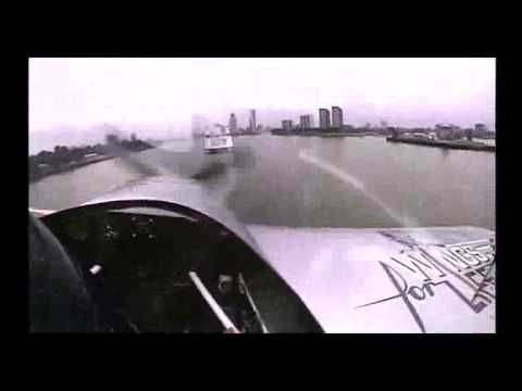 1-Acrobazie Aerei Redbull, esibizioni estreme, gara, giravolte,spericolate,spettacolo