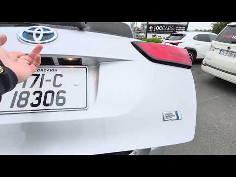 Toyota Corolla fielder Estate 2017 - Image 2