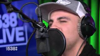 Fais ft. Afrojack - Hey (Acoustic) (live bij De Coen en Sander show)